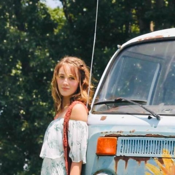 Meet your Posher, Mattie - Picture 1 of 1